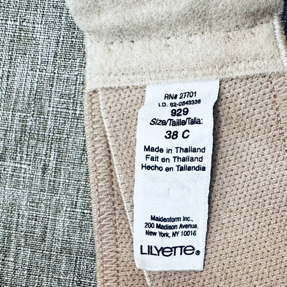 Lilyette Strapless Bra - Picture 3 of 3